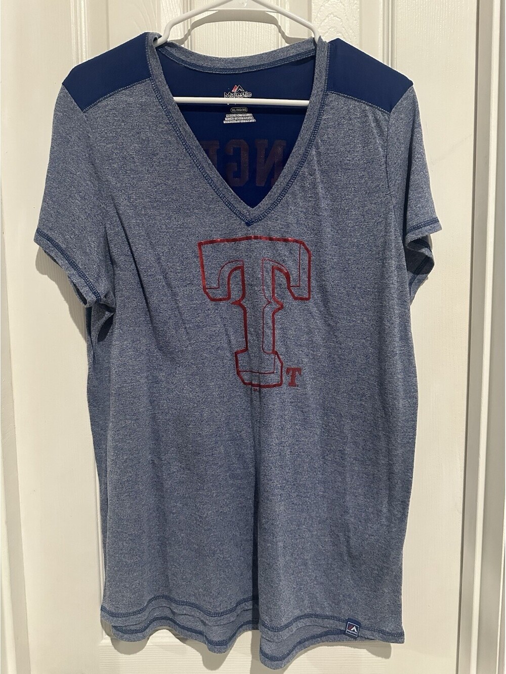Texas Rangers Women's Vee Neck Tee Shirt T Top Size XL Blue w Metallic Red Logo